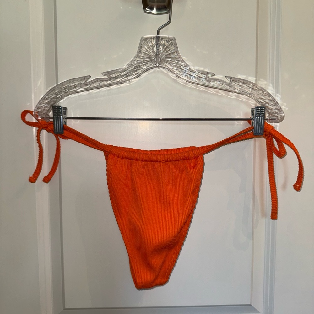 MISSGUIDED Orange Bikini Bottoms